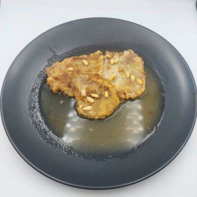 Lengua ternera empiñonada