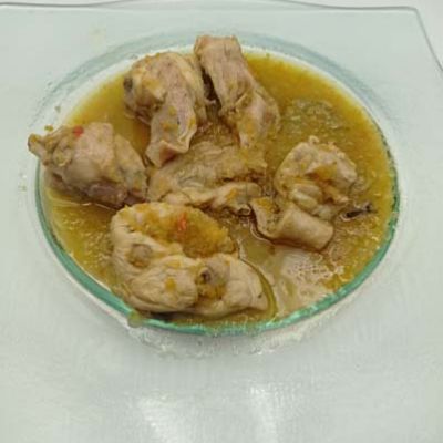 conejo guisado